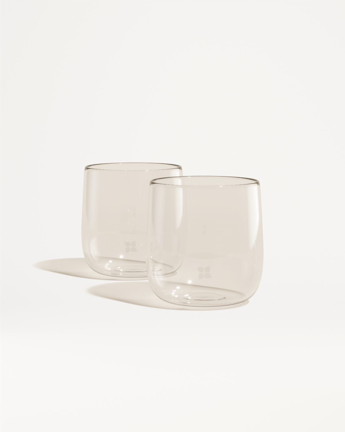 Verres Signature wine glasses, 380ml, elegant borosilicate design.