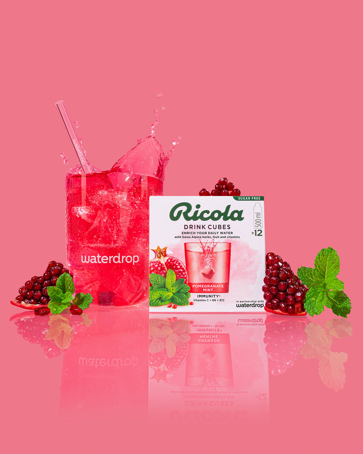 Grenade Menthe drink with Ricola cubes and garnishes.