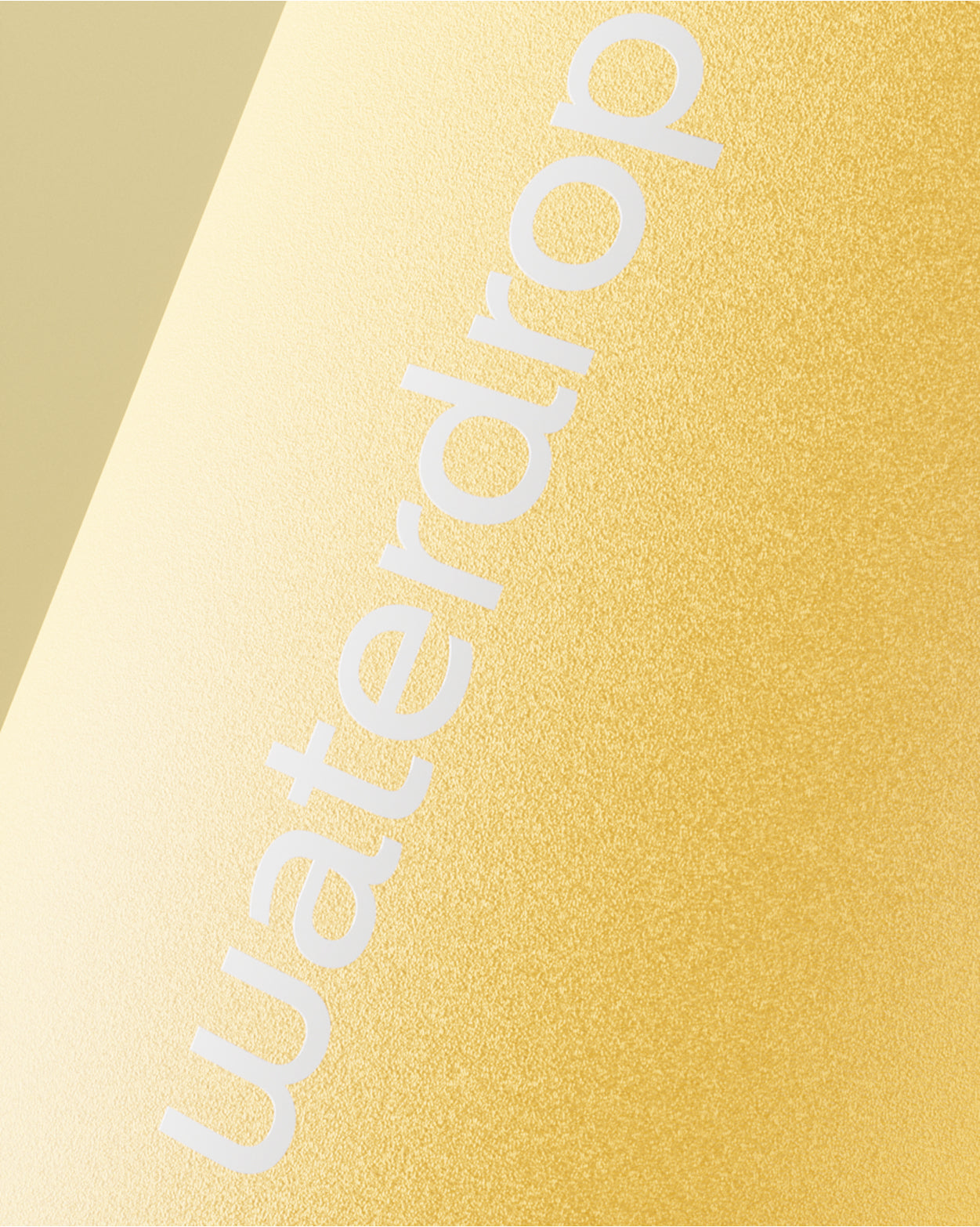 Gobelet Thermo Exploreur jaune beurre with waterdrop text overlay.