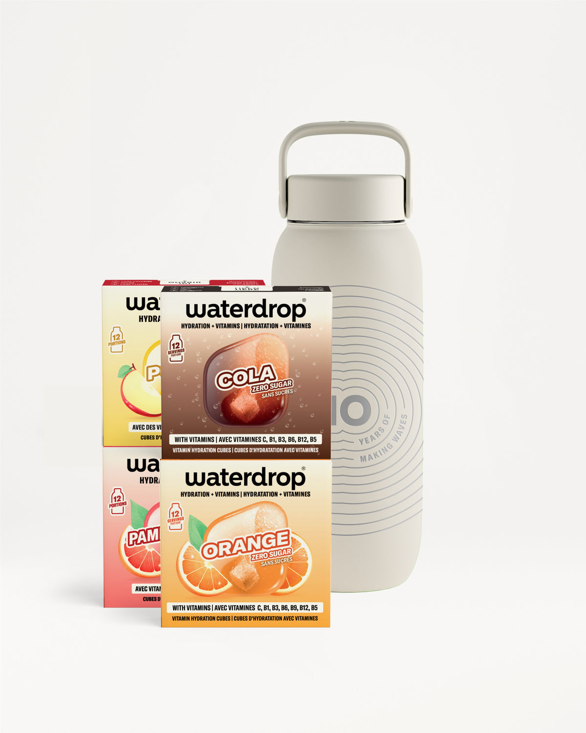 Ensemble de sachets d'arômes Waterdrop à côté d'une gourde réutilisable.