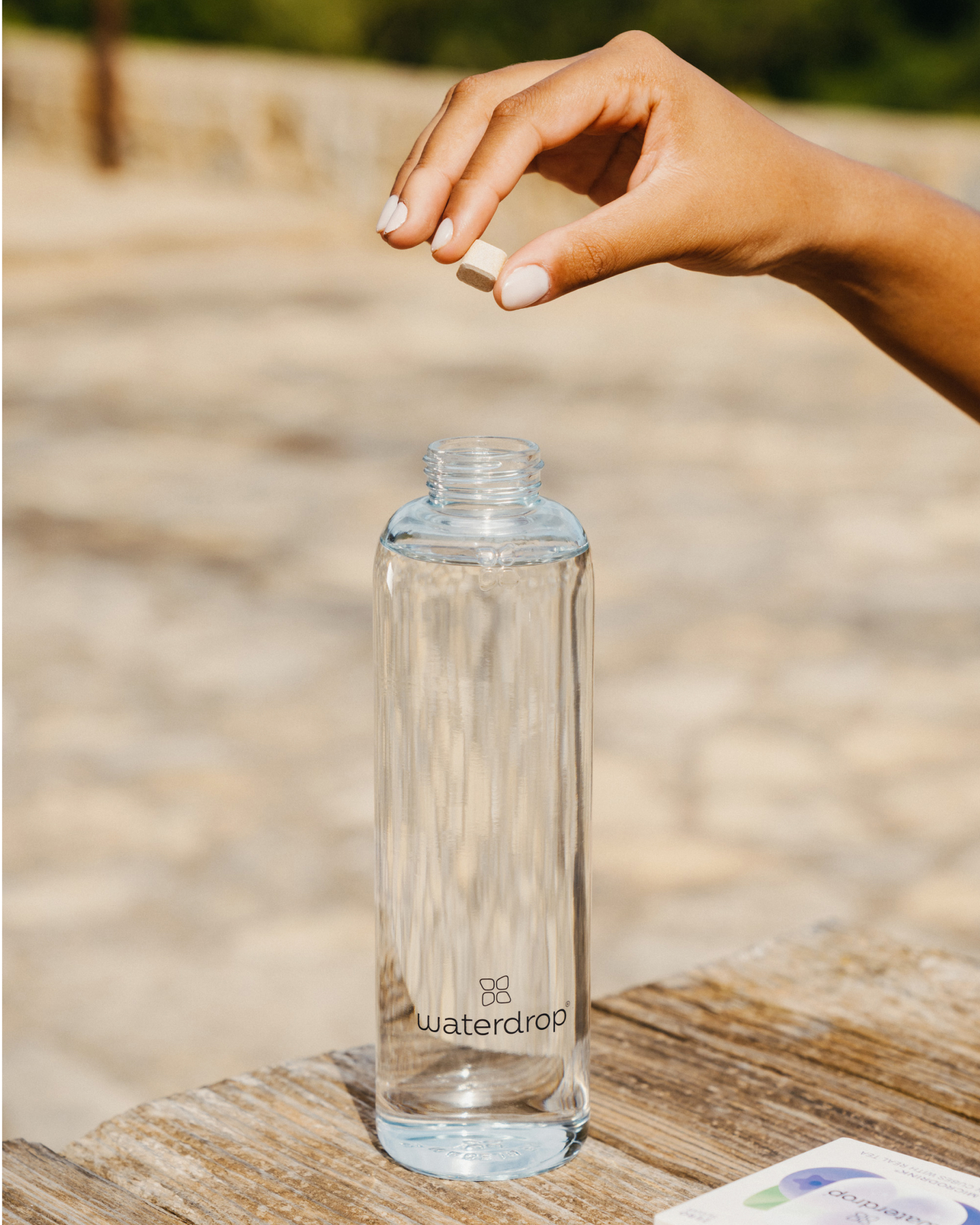 waterdrop® Starter Set Glas - 1 bouteille d'eau 600 ml + 18 Microdrinks à  dissoudre en